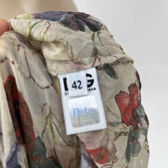 EUC - D&G Romantic Richly Colored Semi Sheer Floral Short Sleeve Ruffled Blouse - Picture 6 of 7